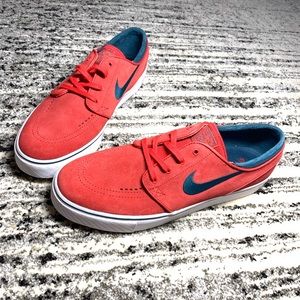 ✔️NIKE SB ZOOM STEFAN JANOSKI RED/MIDNIGHT✔️
